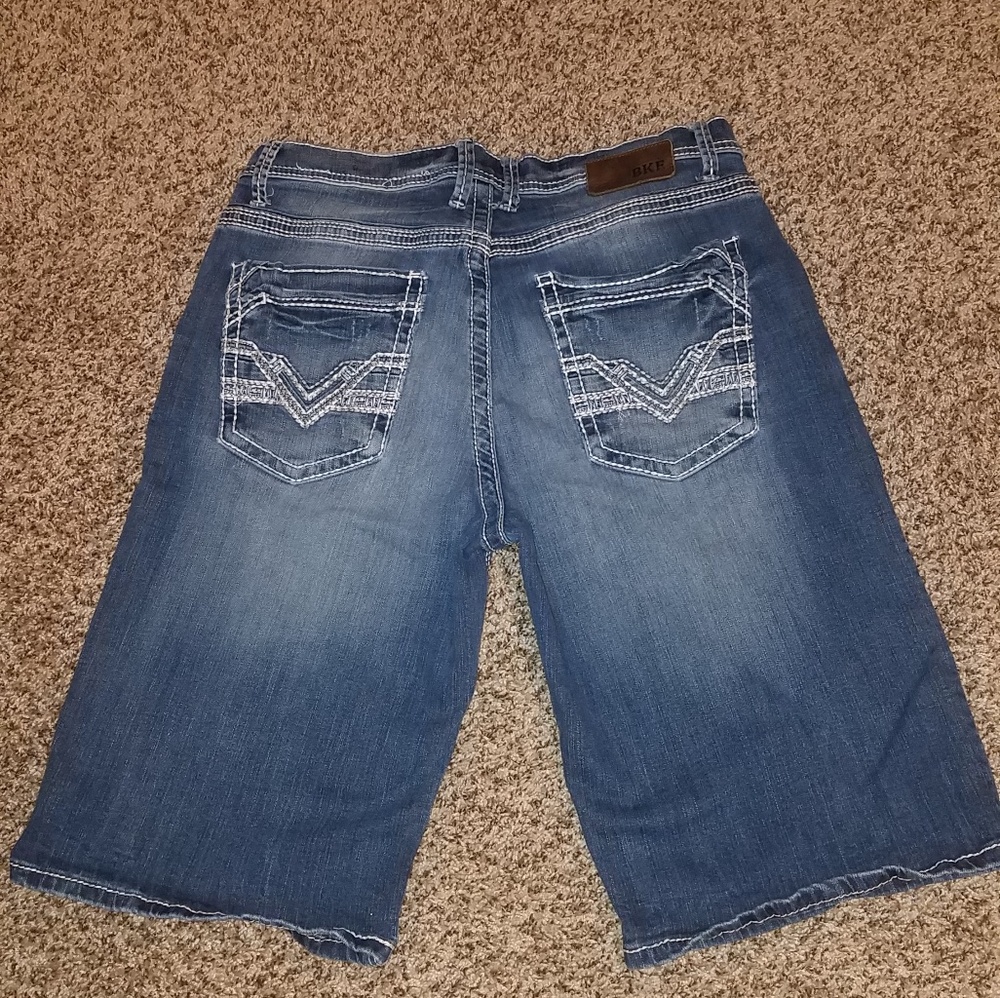 BKE Buckle denim shorts